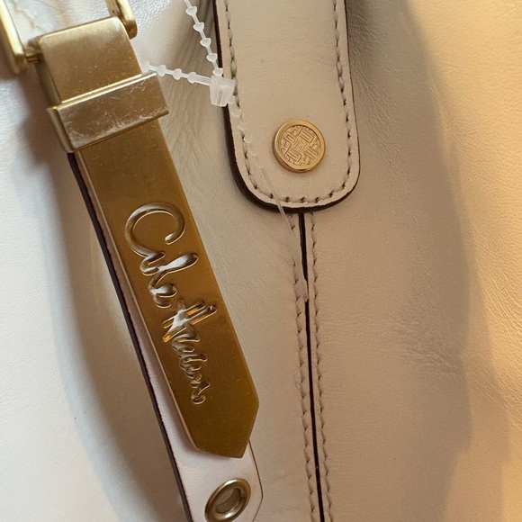 Cole Haan Cream Tote with Intricate Pattern and Structured Design - Picture 15 of 15